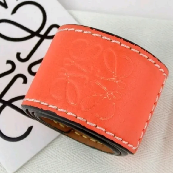 LOEWE ANAGRAM SLAP BRACELET LEATHER - Picture 11 of 12